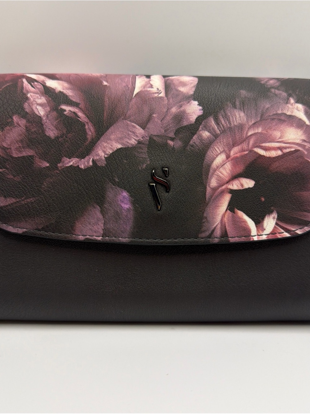 Simply Vera Vera Wang Dark moody Floral Print Black Clutch, cross body Handbag